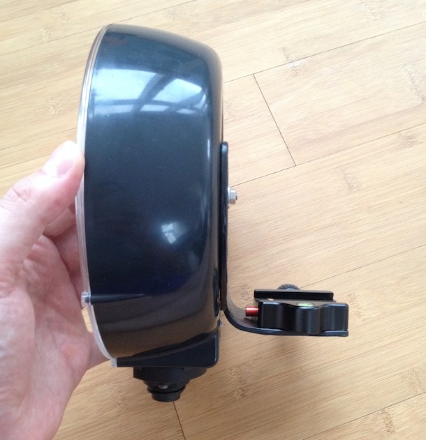 Self-made ring flash bracket with ringflash attached